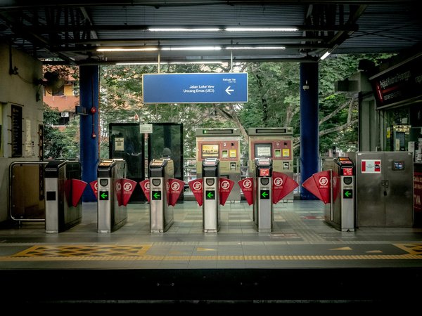 Discover your ideal getaway: the ultimate guide to vacation rentals near bath's roman baths